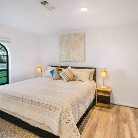 Sunmeadow Manor Retreat Villa Friendswood Buitenkant foto