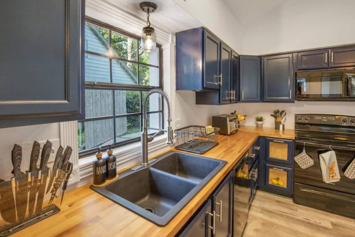 Sunmeadow Manor Retreat Villa Friendswood Buitenkant foto