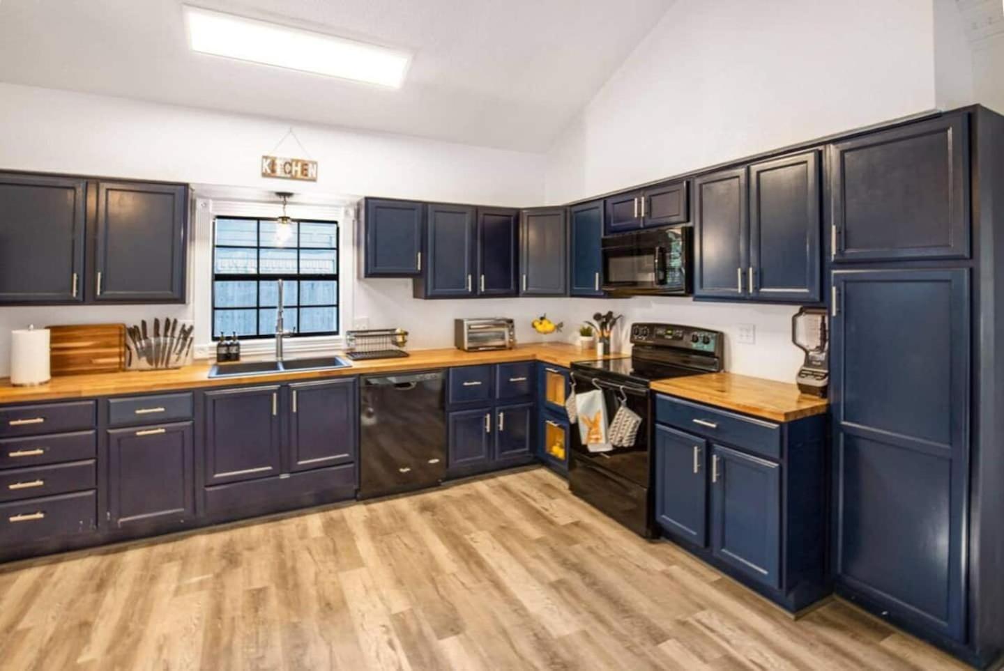 Sunmeadow Manor Retreat Villa Friendswood Buitenkant foto